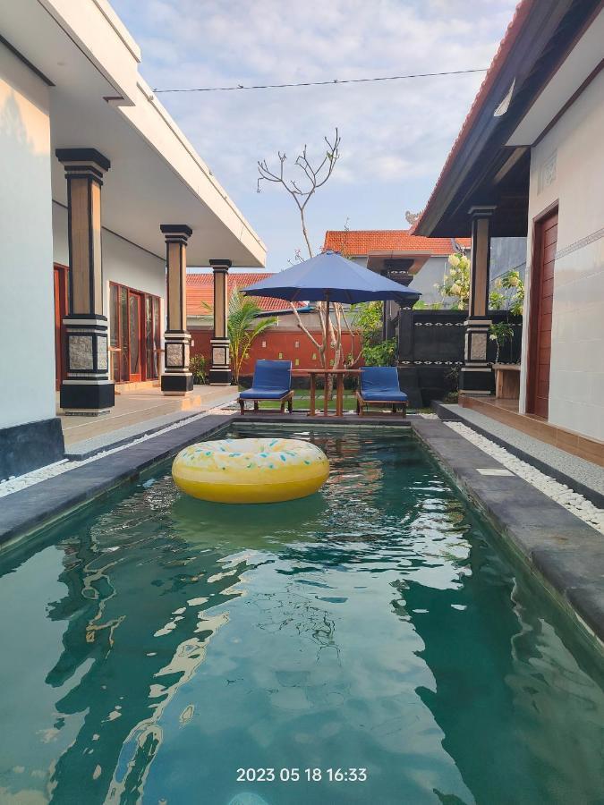 Konex Homestay Canggu Eksteriør billede