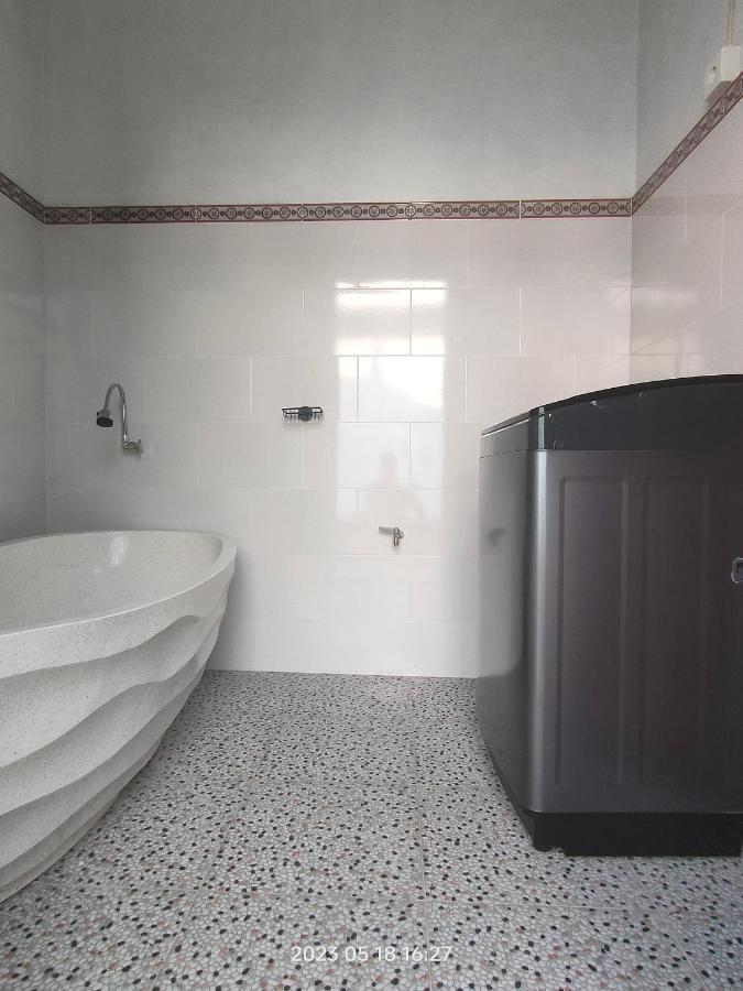 Konex Homestay Canggu Eksteriør billede